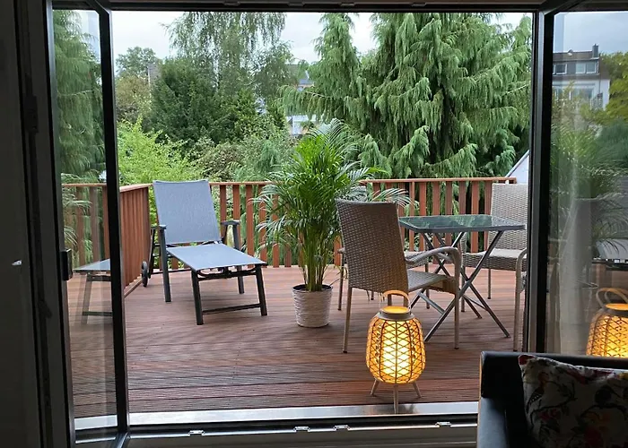 Terrassenwohnung Mit Gartenblick *
